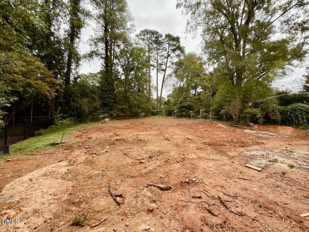 Raleigh, North Carolina, 27608, United States, 4 Bedrooms Bedrooms, ,6 BathroomsBathrooms,Residential,For Sale,1988275