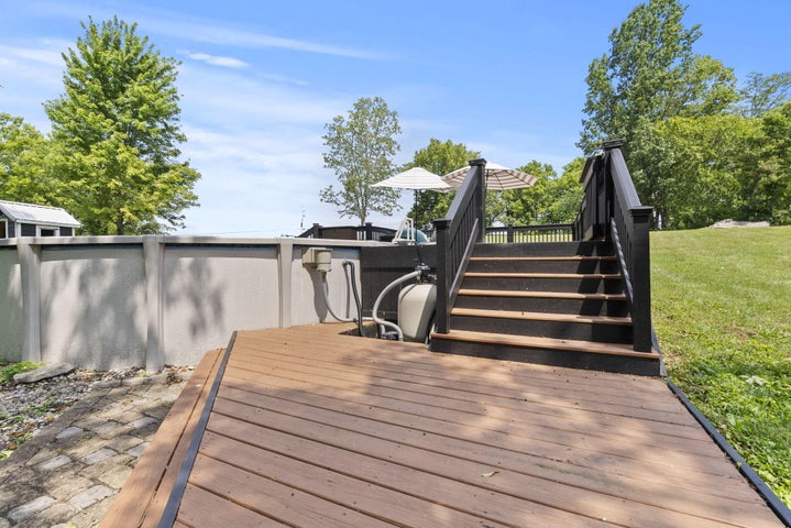 Versailles, Kentucky, 40383, United States, 4 Bedrooms Bedrooms, ,Residential,For Sale,1900700