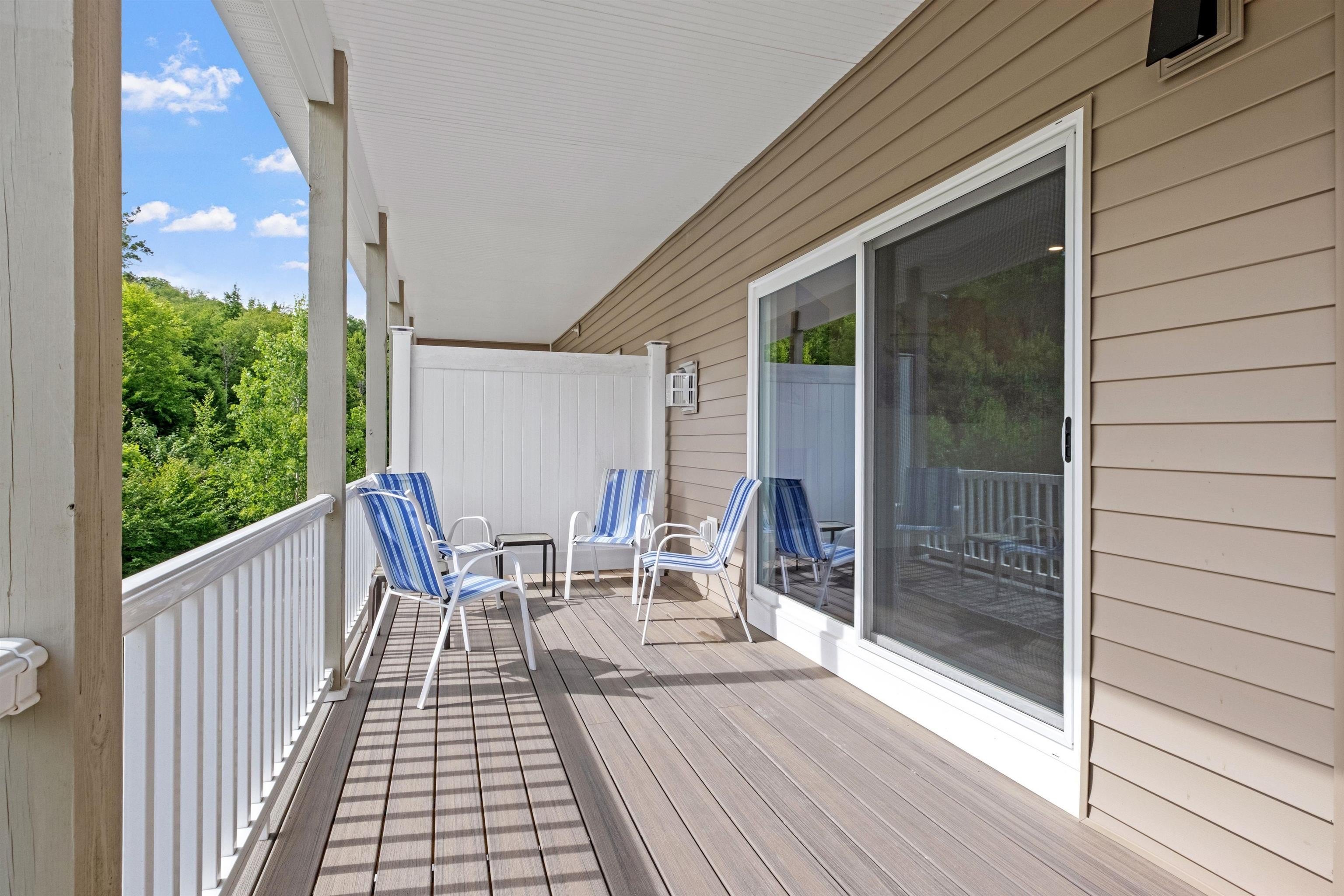 Lincoln, New Hampshire, 03251, United States, 3 Bedrooms Bedrooms, ,2 BathroomsBathrooms,Residential,For Sale,1900633