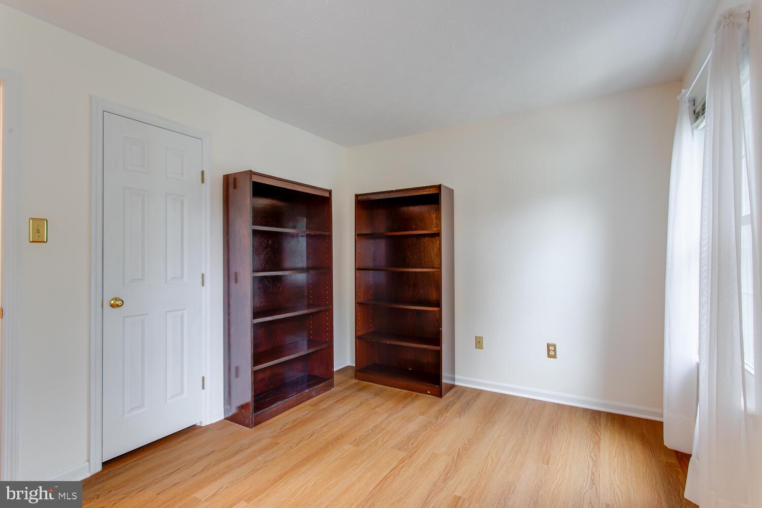 Waldorf, Maryland, 20603, United States, 4 Bedrooms Bedrooms, ,3 BathroomsBathrooms,Residential,For Sale,1942572