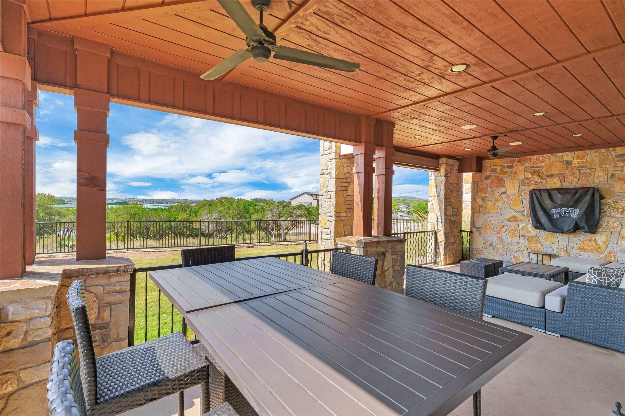 Graford, Texas, 76449, United States, 3 Bedrooms Bedrooms, ,4 BathroomsBathrooms,Residential,For Sale,1982485