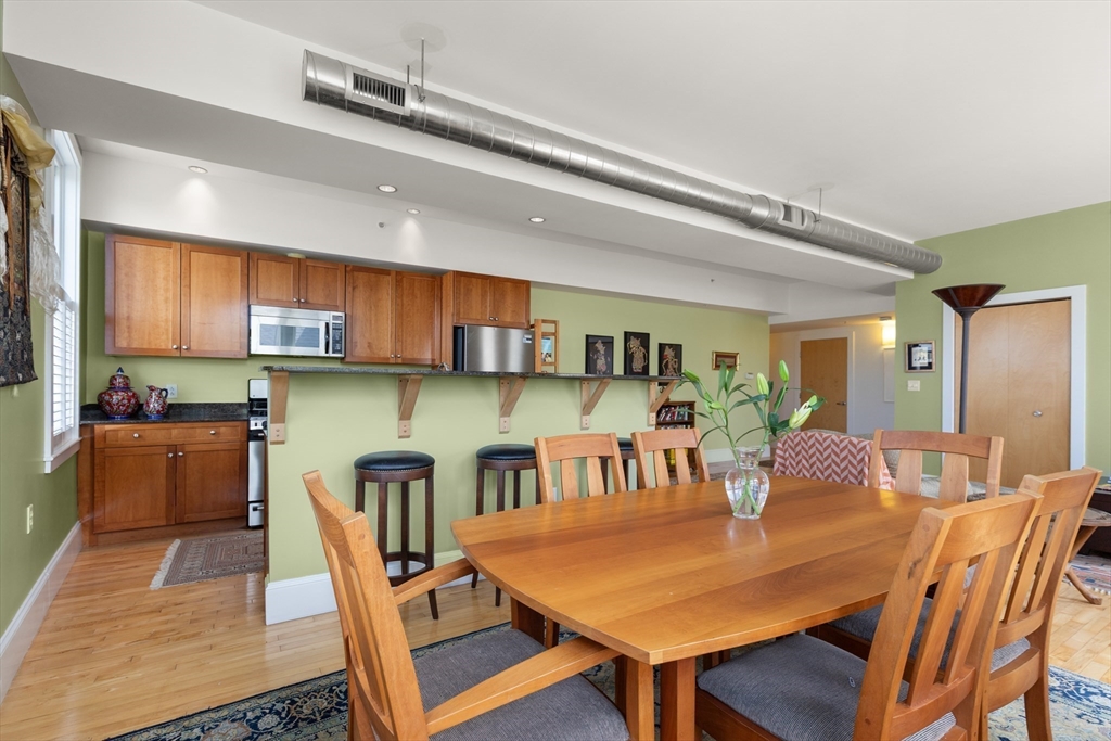 Somerville, Massachusetts, 02143, United States, 1 Bedroom Bedrooms, ,1 BathroomBathrooms,Residential,For Sale,1911108