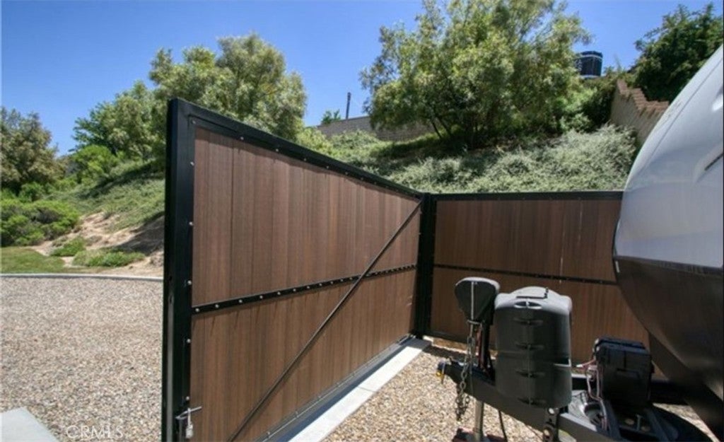 Beaumont, California, 92223, United States, 4 Bedrooms Bedrooms, ,3 BathroomsBathrooms,Residential,For Sale,1981910