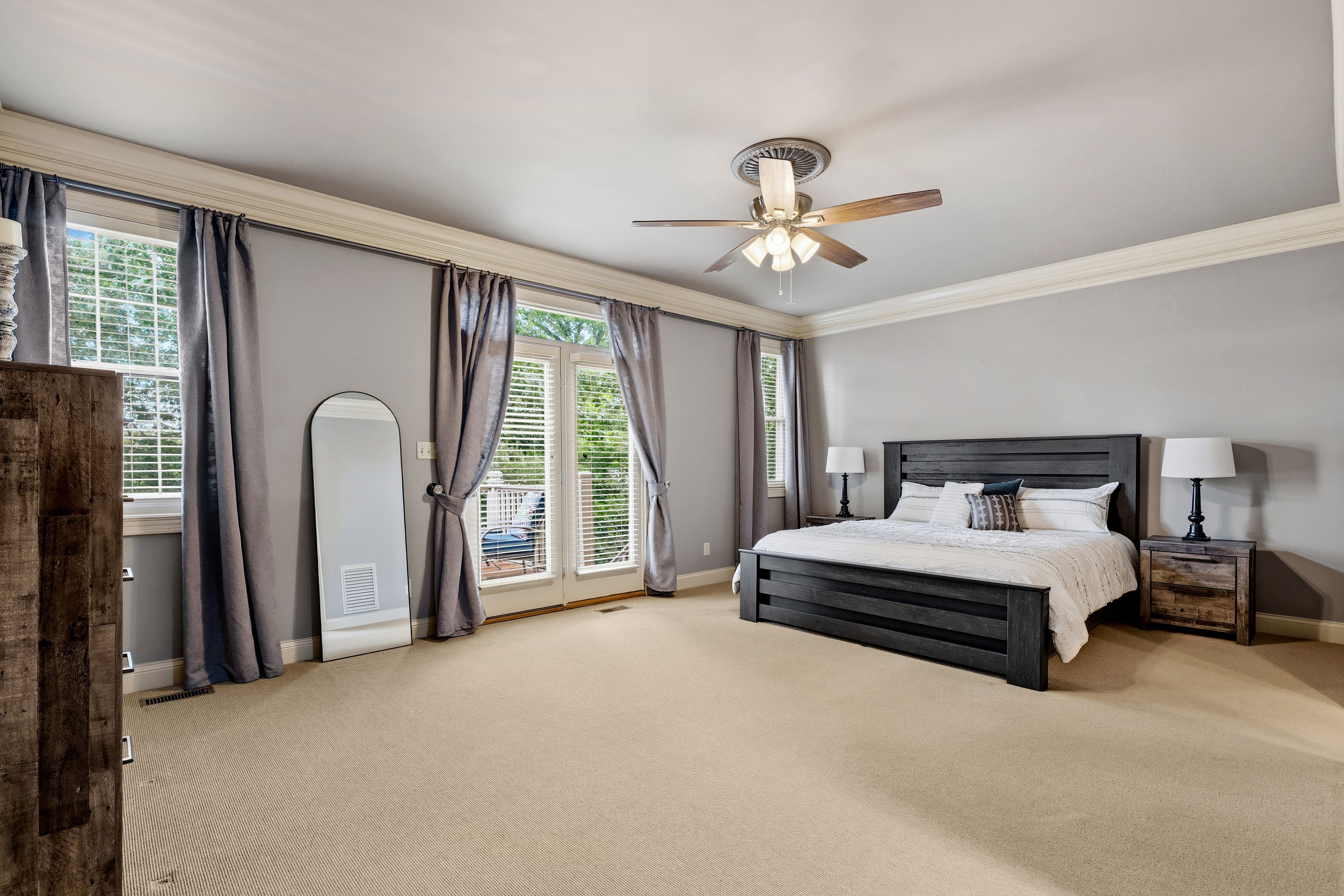  4713 Lyons View Pike, Knoxville, TN 37919 - 物件實景