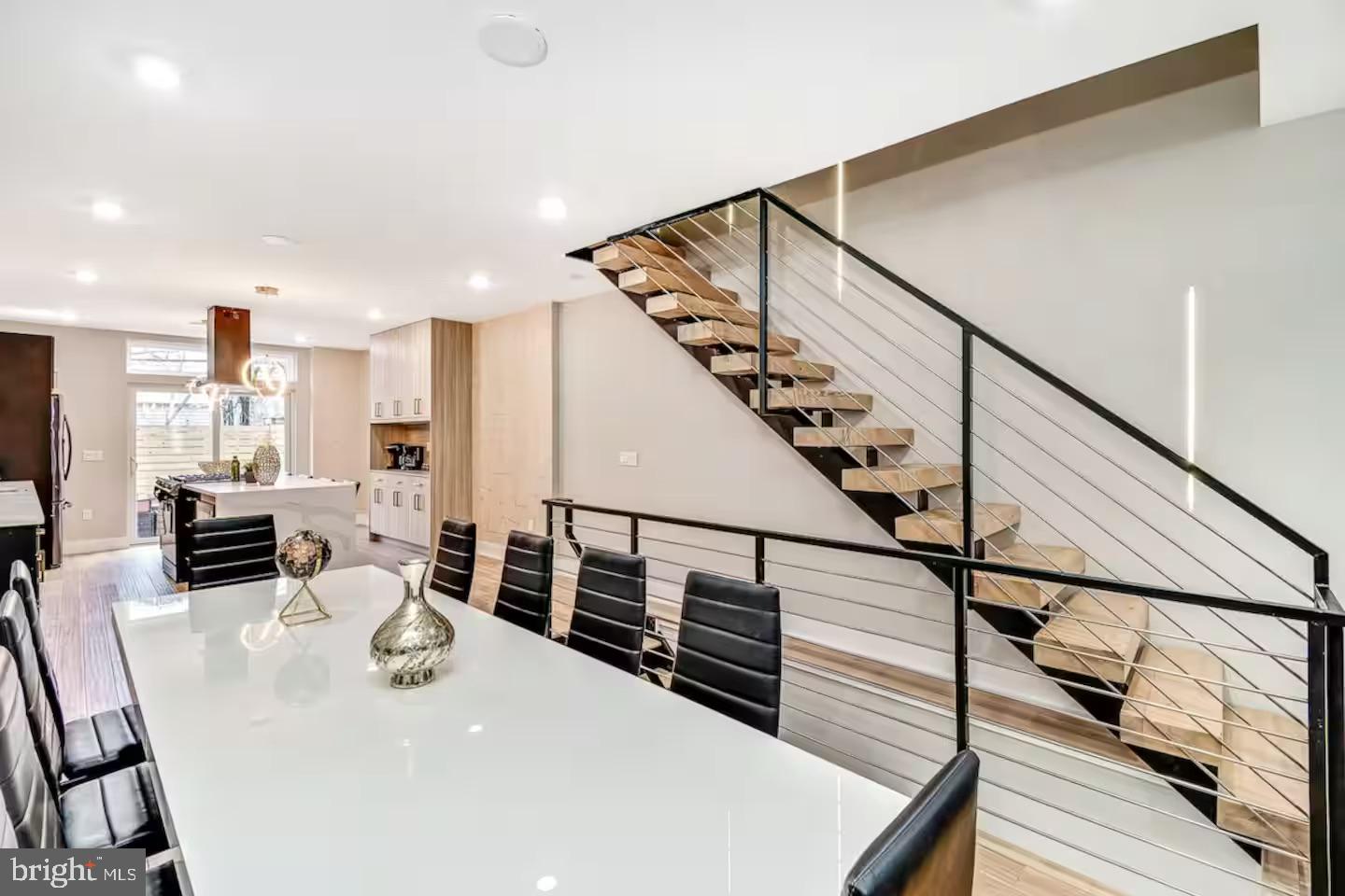 Philadelphia, Pennsylvania, 19146, United States, 4 Bedrooms Bedrooms, ,4 BathroomsBathrooms,Residential,For Sale,1877364