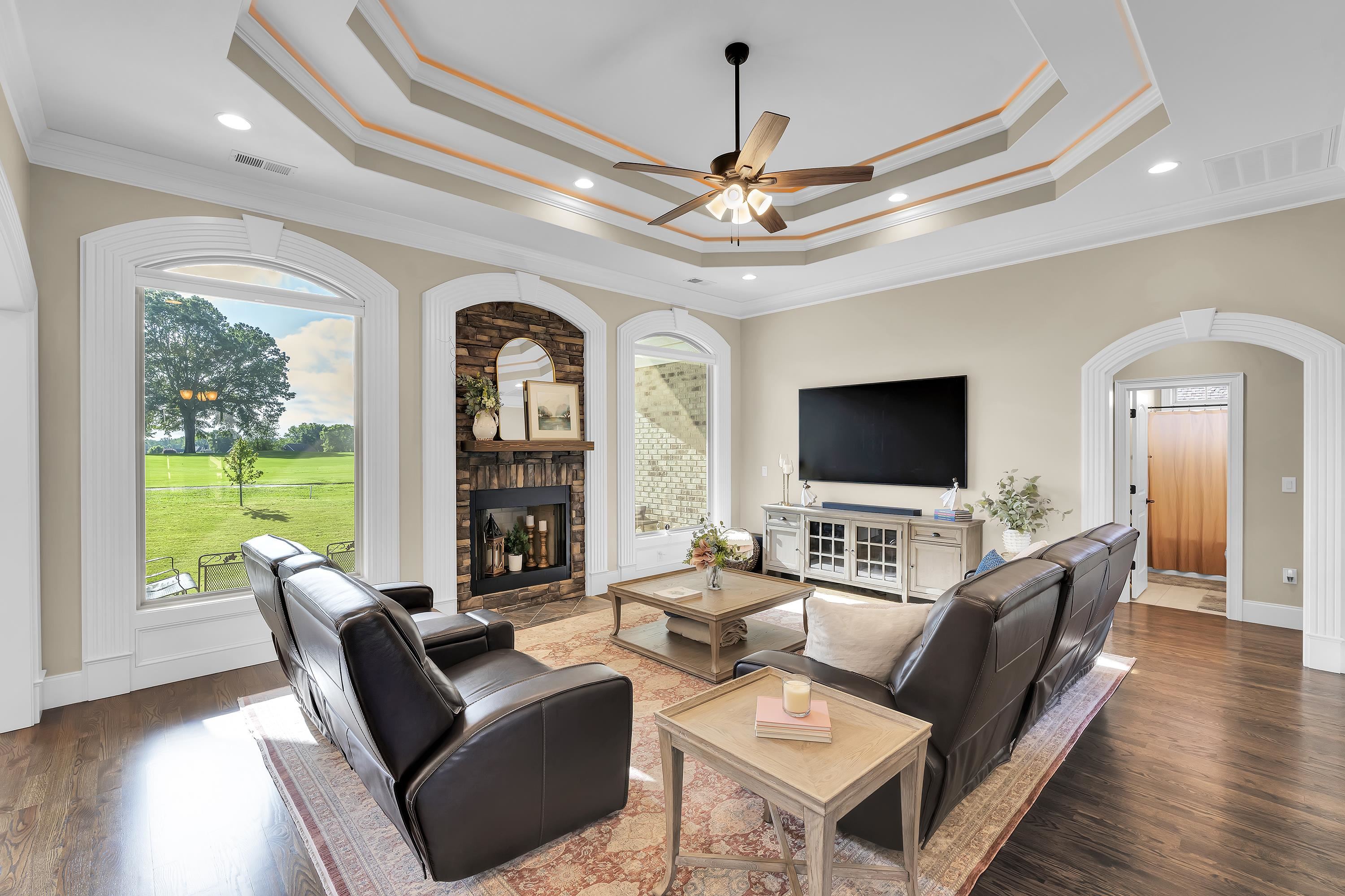 Campobello, South Carolina, 29322, United States, 4 Bedrooms Bedrooms, ,5 BathroomsBathrooms,Residential,For Sale,1828084