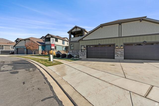 Midway, Utah, 84049, United States, 3 Bedrooms Bedrooms, ,4 BathroomsBathrooms,Residential,For Sale,1987398