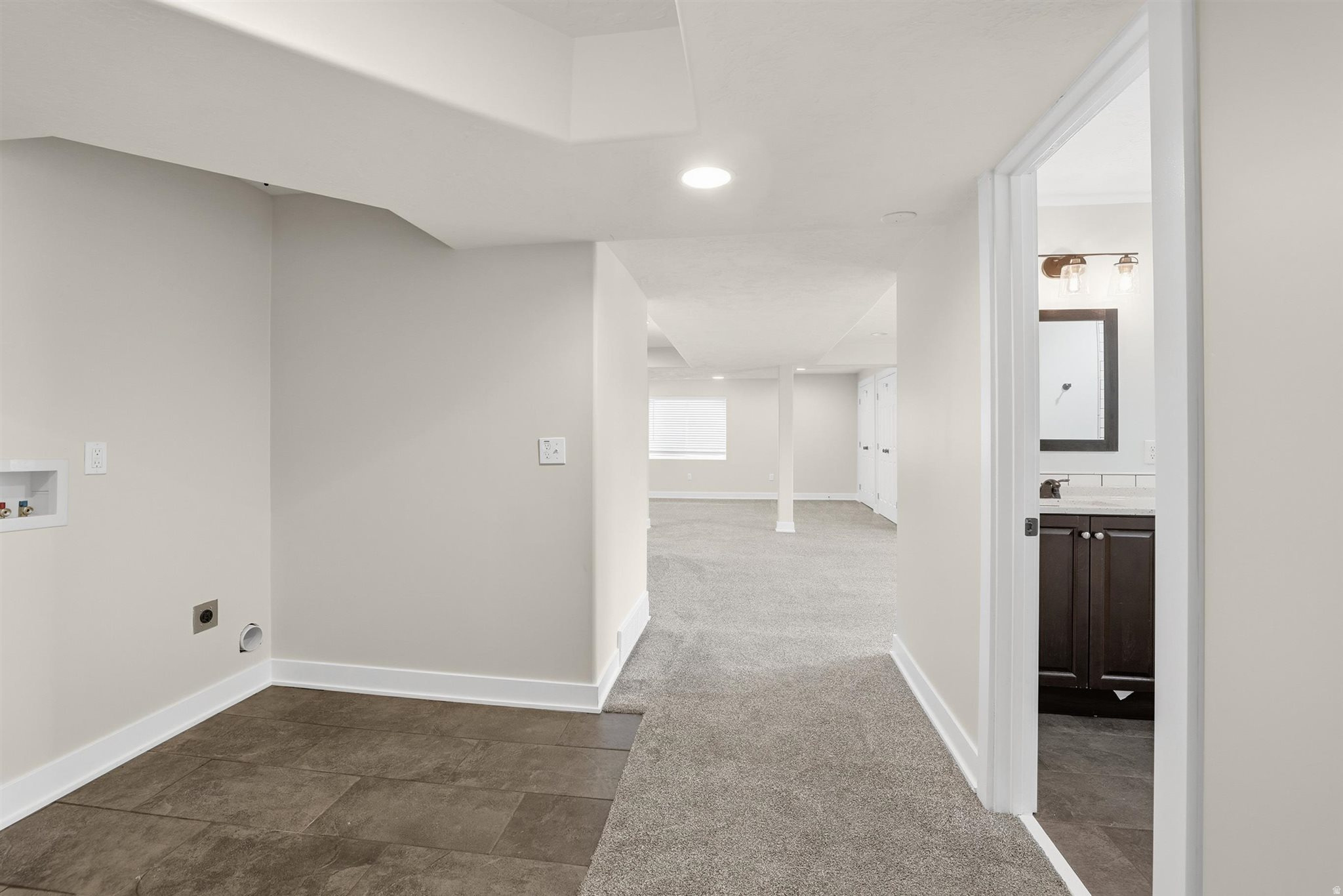 Woods Cross, Utah, 84087, United States, 6 Bedrooms Bedrooms, ,3 BathroomsBathrooms,Residential,For Sale,2002184