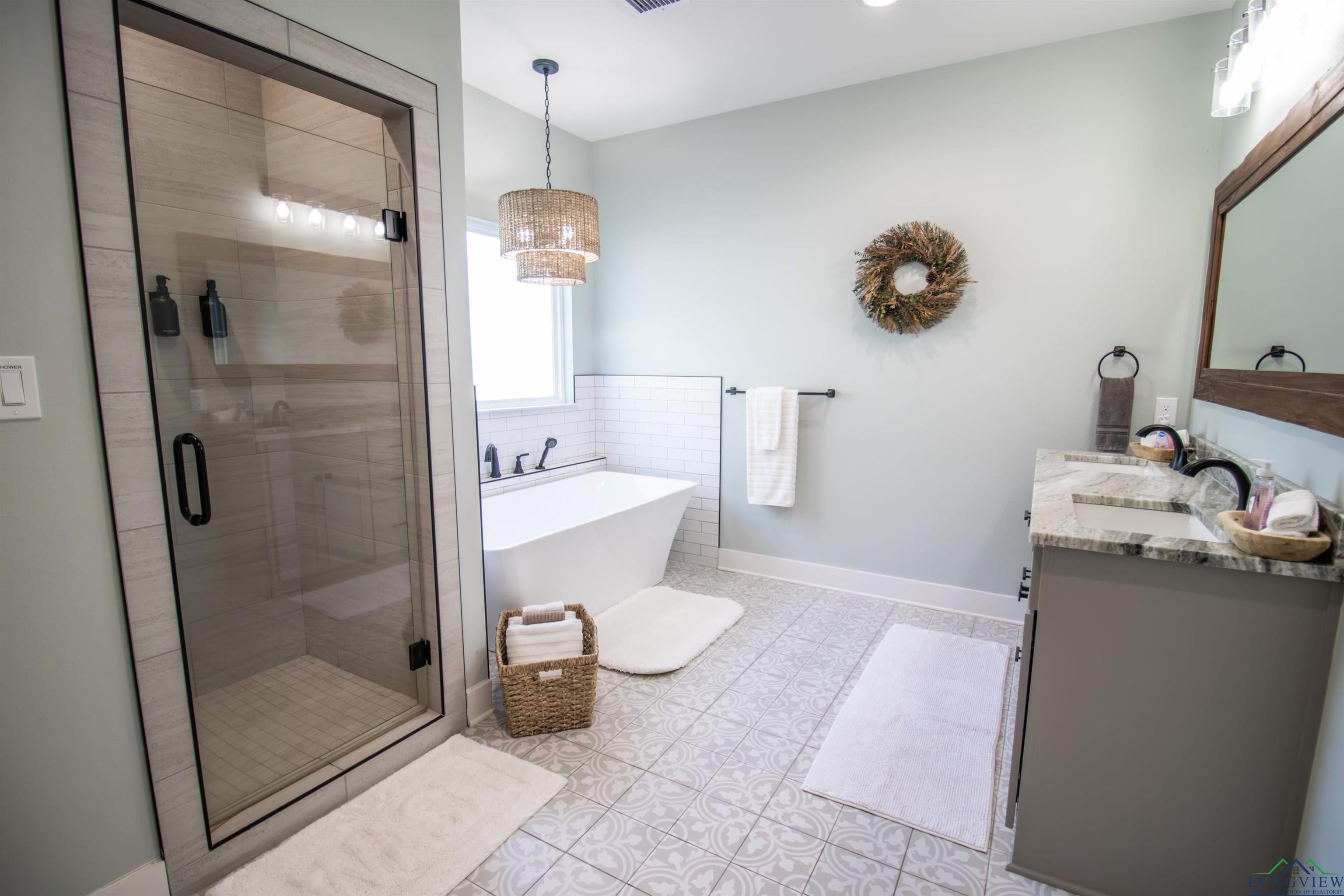 Jefferson, Texas, 75657, United States, 3 Bedrooms Bedrooms, ,3 BathroomsBathrooms,Residential,For Sale,2005348