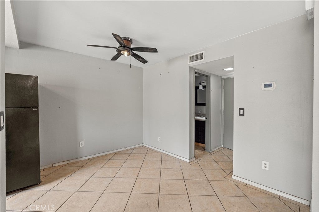 Santa Fe Springs, California, 90670, United States, 2 Bedrooms Bedrooms, ,2 BathroomsBathrooms,Residential,For Sale,1975199