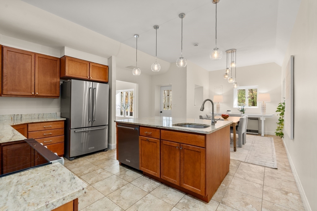 Westwood, Massachusetts, 02090, United States, 4 Bedrooms Bedrooms, ,3 BathroomsBathrooms,Residential,For Sale,1991844