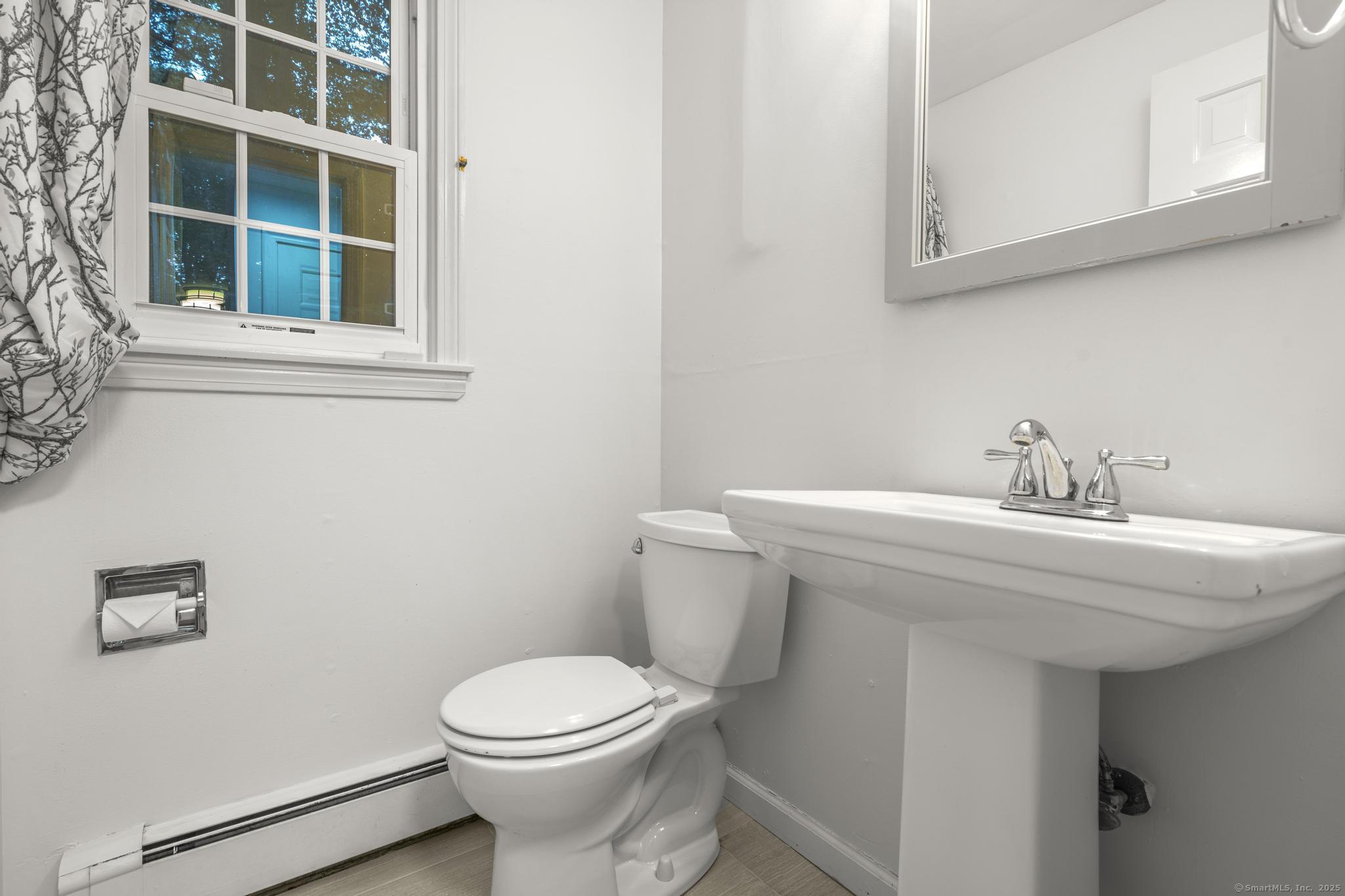 Madison, Connecticut, 06443, United States, 4 Bedrooms Bedrooms, ,3 BathroomsBathrooms,Residential,For Sale,1917489