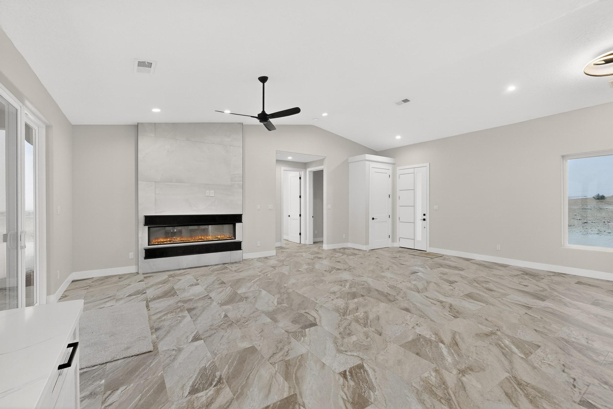 Edgewood, New Mexico, 87105, United States, 3 Bedrooms Bedrooms, ,3 BathroomsBathrooms,Residential,For Sale,2002461