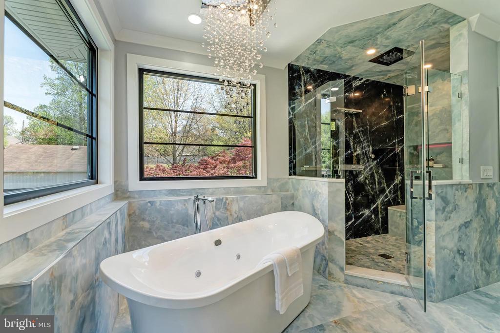Herndon, Virginia, 20170, United States, 6 Bedrooms Bedrooms, ,6 BathroomsBathrooms,Residential,For Sale,1941281