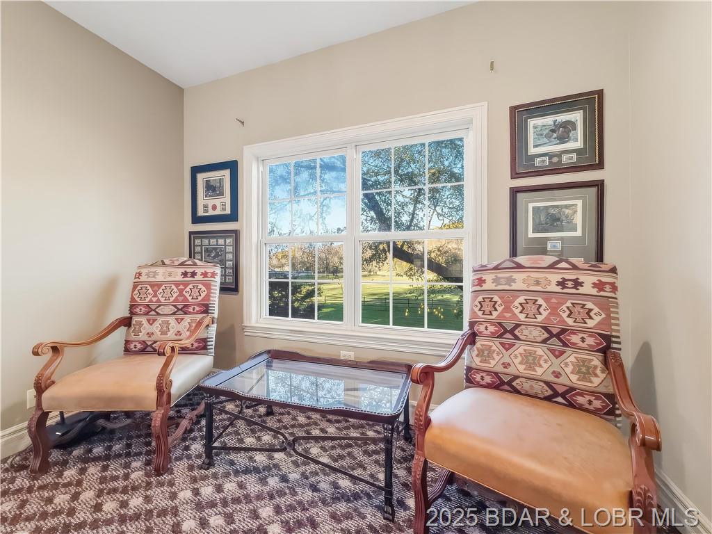 Camdenton, Missouri, 65020, United States, 4 Bedrooms Bedrooms, ,5 BathroomsBathrooms,Residential,For Sale,1989122