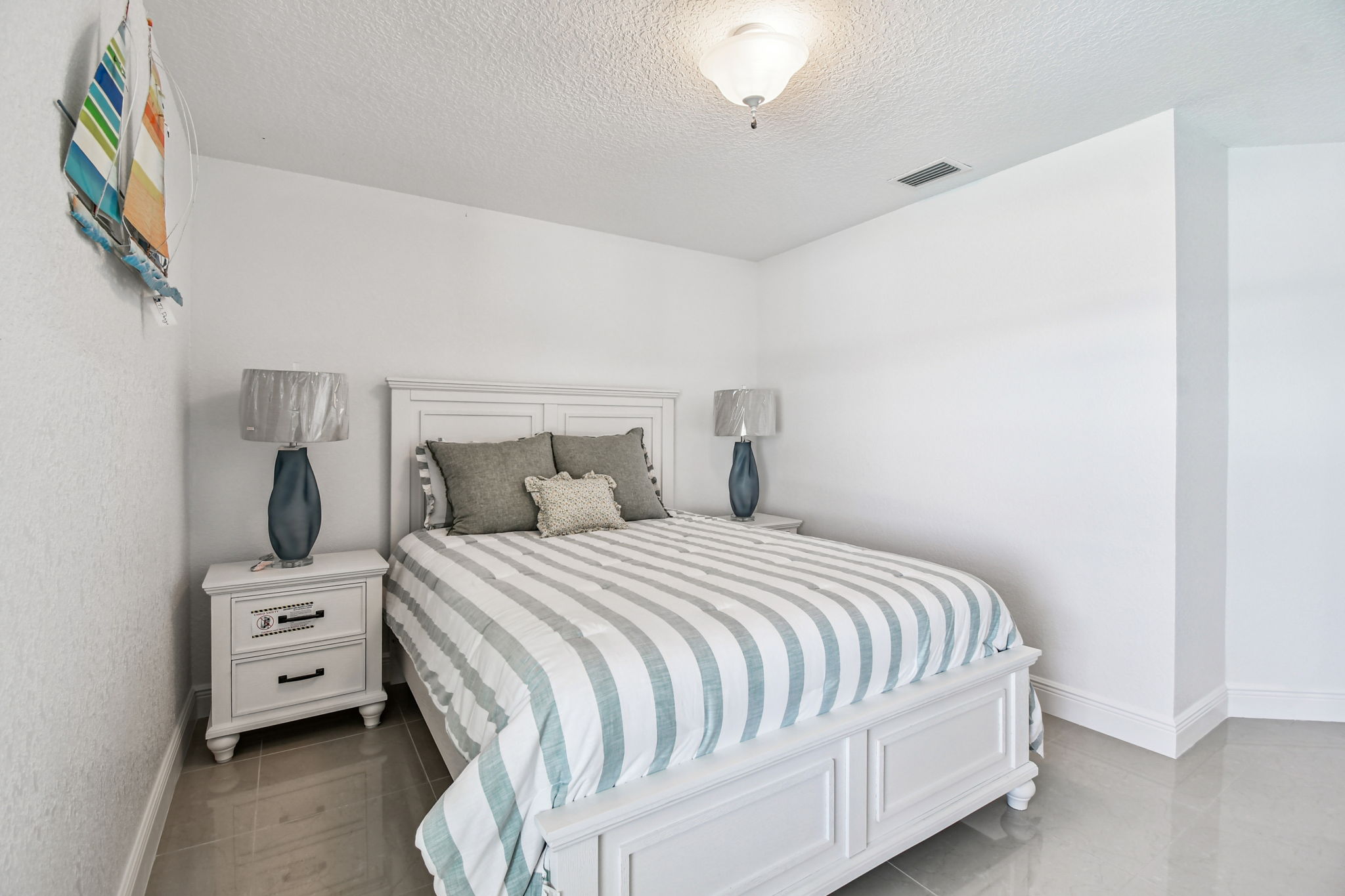 Madeira Beach, Florida, 33708, United States, 6 Bedrooms Bedrooms, ,6 BathroomsBathrooms,Residential,For Sale,1975666