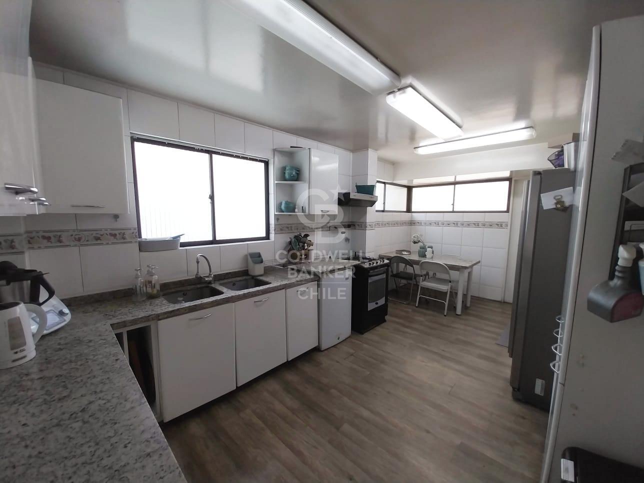 La Reina, Chile, 5 Bedrooms Bedrooms, ,4 BathroomsBathrooms,Residential,For Sale,1728791