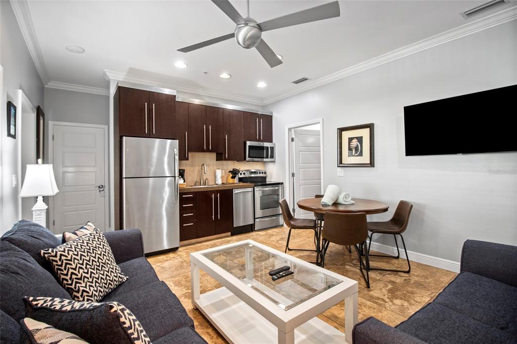Sarasota, Florida, 34242, United States, 2 Bedrooms Bedrooms, ,2 BathroomsBathrooms,Residential,For Sale,1762339