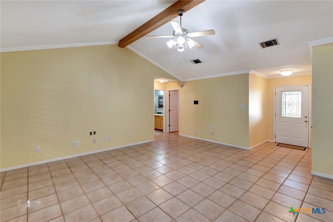 Victoria, Texas, 77904, United States, 3 Bedrooms Bedrooms, ,3 BathroomsBathrooms,Residential,For Sale,1989314