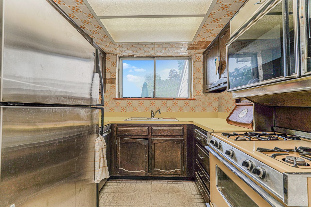 Staten Island, New York, 10312, United States, 4 Bedrooms Bedrooms, ,3 BathroomsBathrooms,Residential,For Sale,1980326