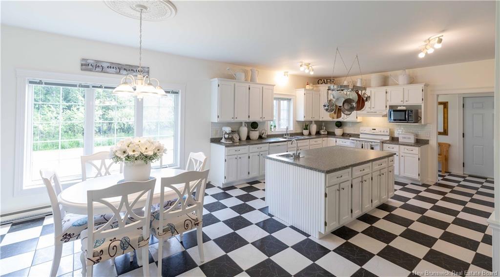 SAINT ANDREWS, New Brunswick, E5B 2N2, CA, 3 Bedrooms Bedrooms, ,3 BathroomsBathrooms,Residential,For Sale,1903293