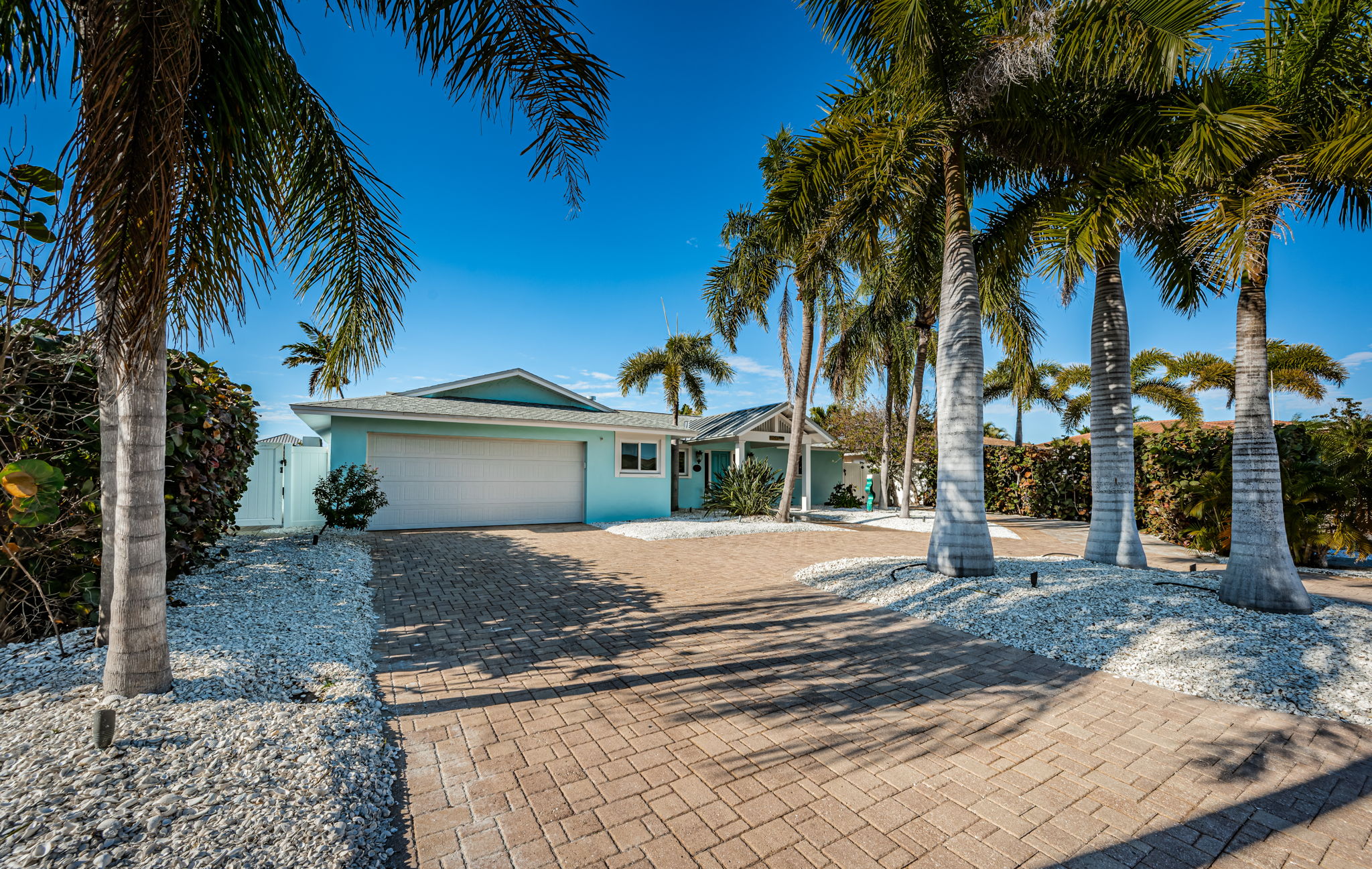 St Pete Beach, Florida, 33706, United States, 5 Bedrooms Bedrooms, ,3 BathroomsBathrooms,Residential,For Sale,2014808