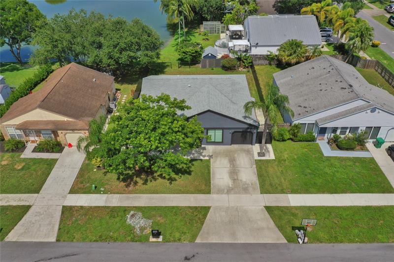 Davie, Florida, 33325, United States, 3 Bedrooms Bedrooms, ,2 BathroomsBathrooms,Residential,For Sale,1902836
