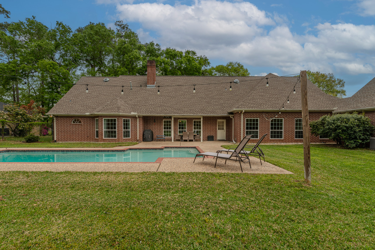 Beaumont, Texas, 77706, United States, 5 Bedrooms Bedrooms, ,4 BathroomsBathrooms,Residential,For Sale,1892171
