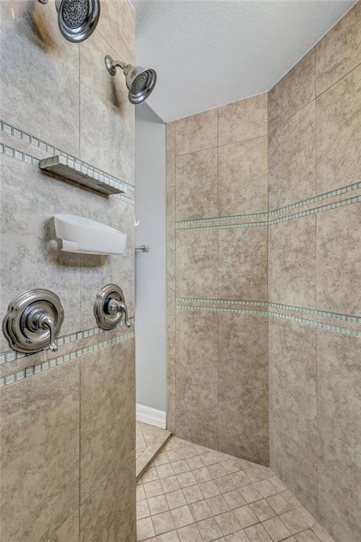 Bradenton, Florida, 34212, United States, 4 Bedrooms Bedrooms, ,3 BathroomsBathrooms,Residential,For Sale,1826992