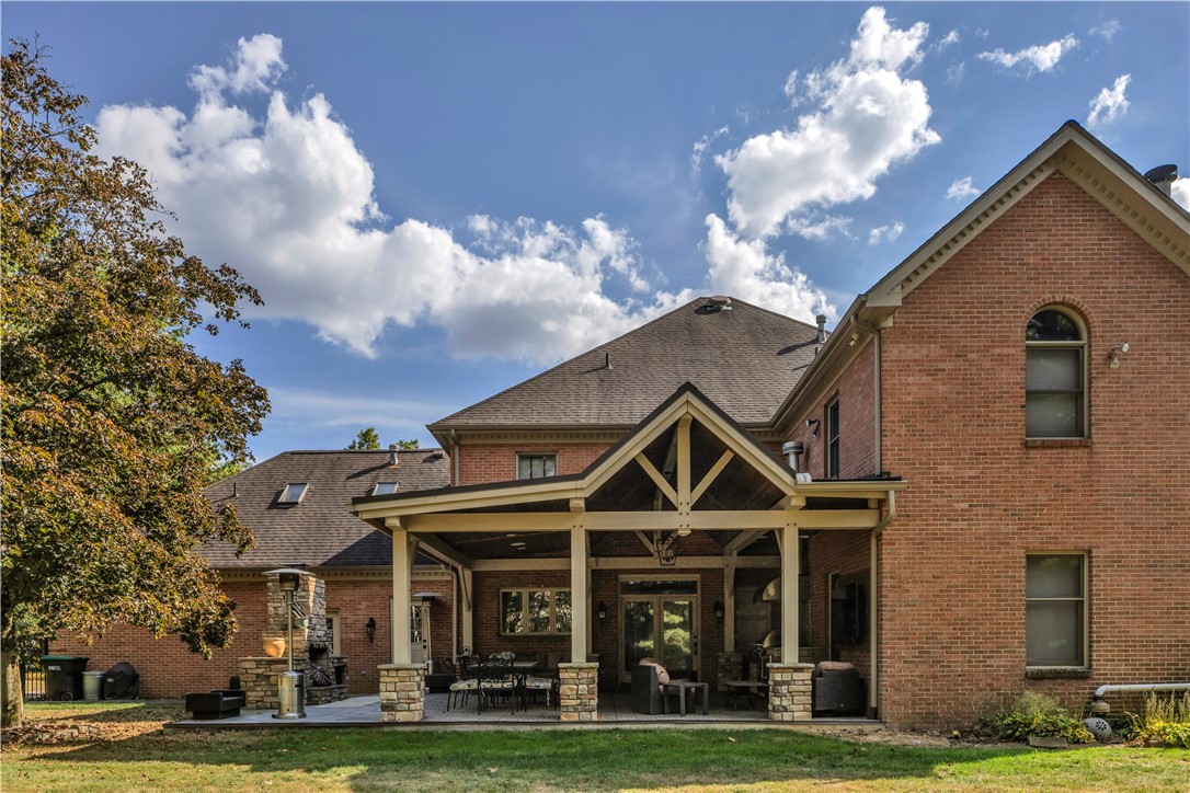Hampton, Pennsylvania, 15044, United States, 4 Bedrooms Bedrooms, ,6 BathroomsBathrooms,Residential,For Sale,1947069