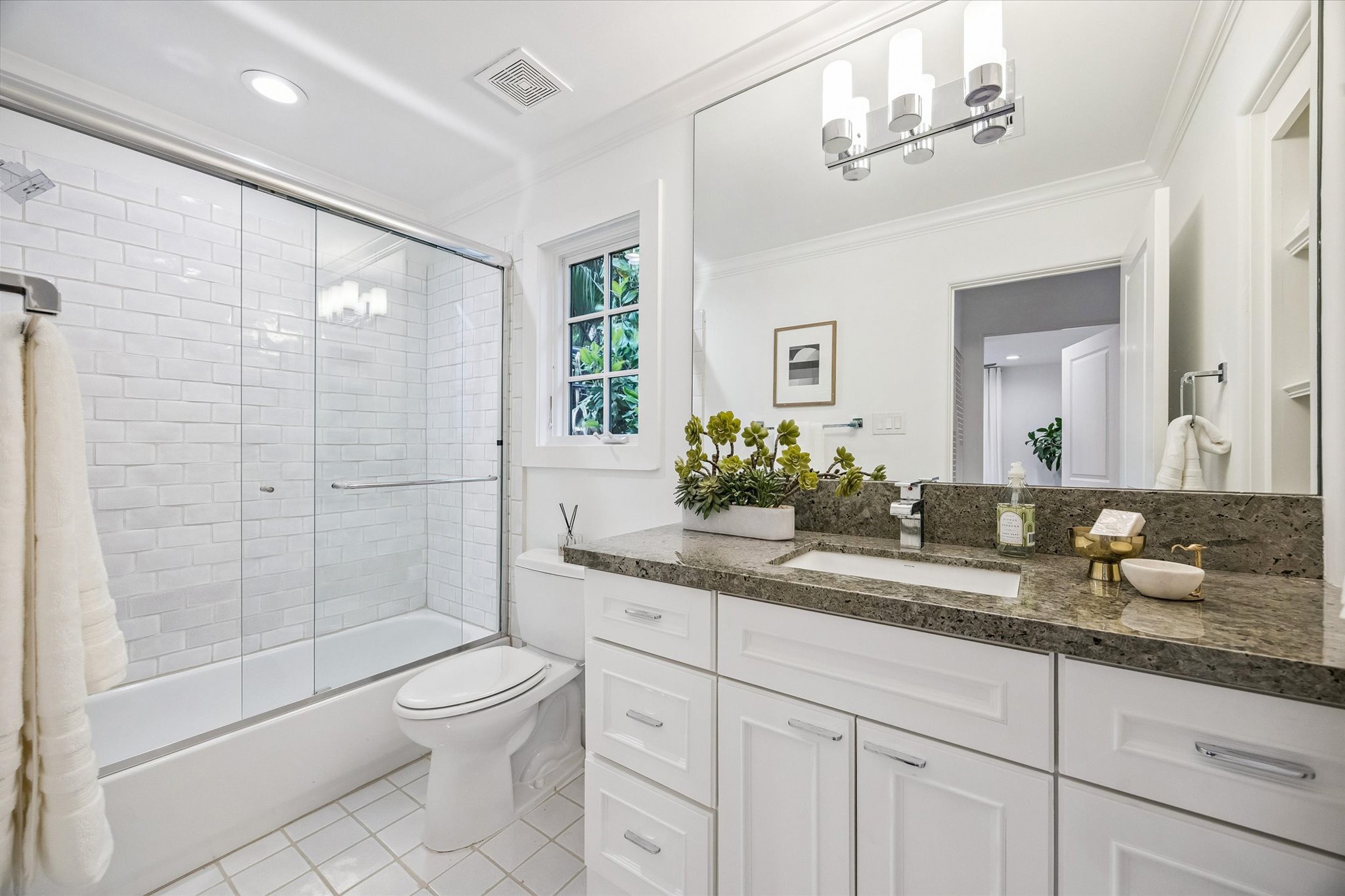  2330 Maroneal Street - 物件實景