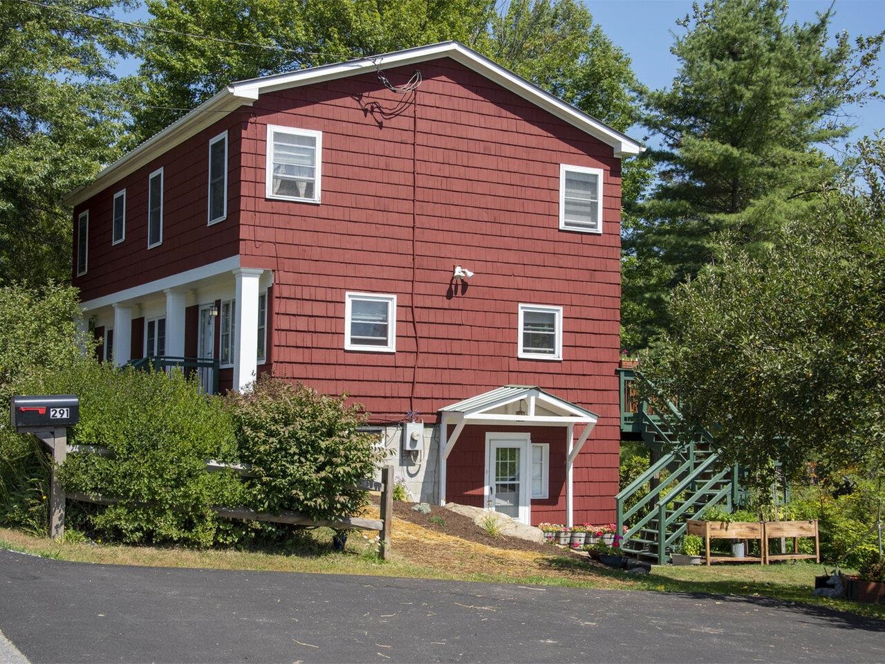 Montpelier, Vermont, 05602, United States, 3 Bedrooms Bedrooms, ,3 BathroomsBathrooms,Residential,For Sale,1924813