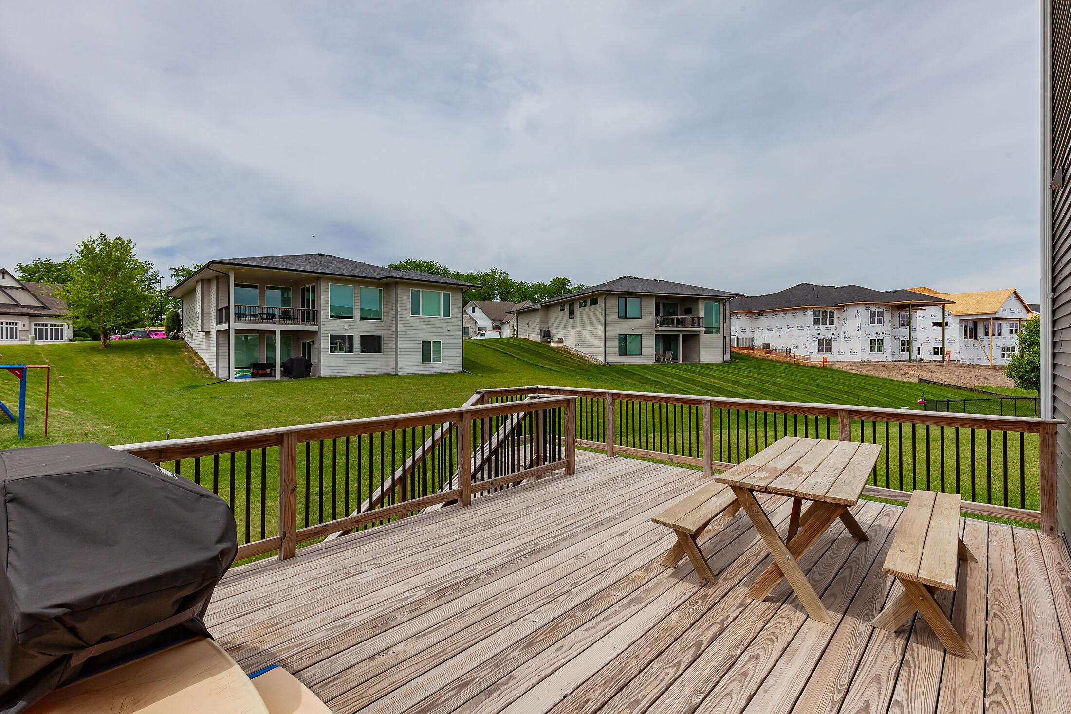 Ames, Iowa, 50014, United States, 4 Bedrooms Bedrooms, ,3 BathroomsBathrooms,Residential,For Sale,2049090