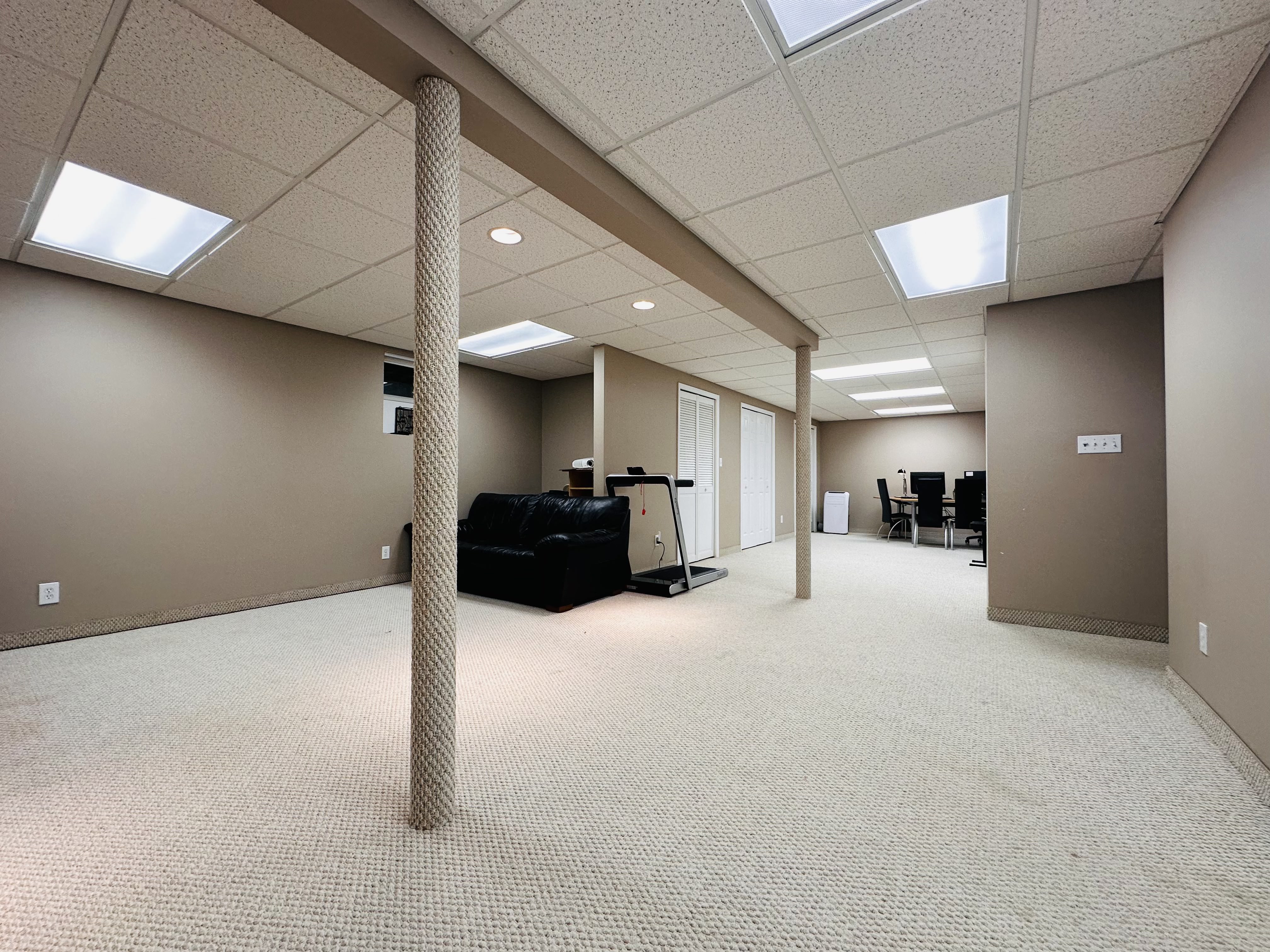 Montville, New Jersey, 07045, United States, 3 Bedrooms Bedrooms, ,4 BathroomsBathrooms,Residential,For Sale,1987436