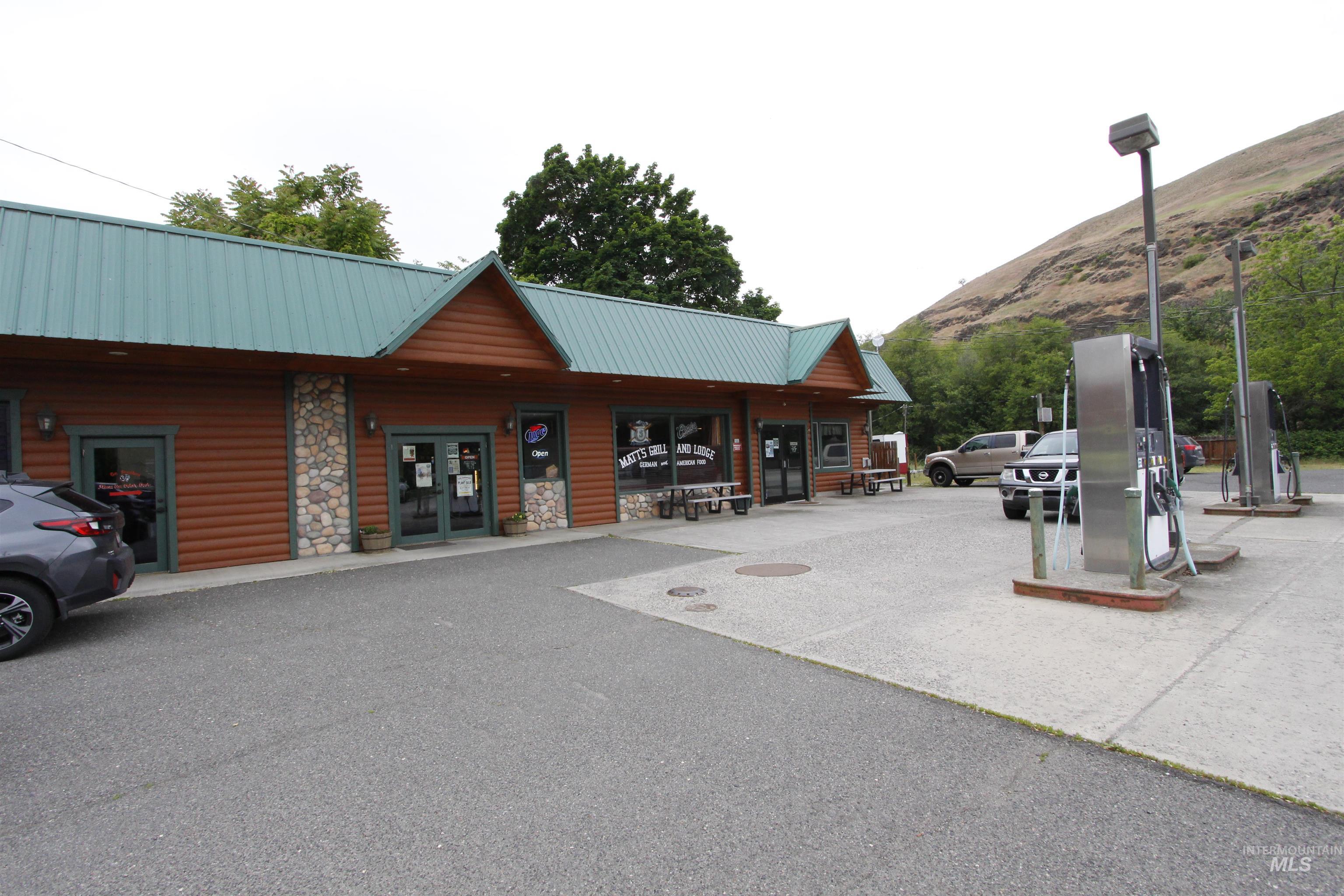 Asotin, Washington, 99402, United States, ,Residential,For Sale,1837718