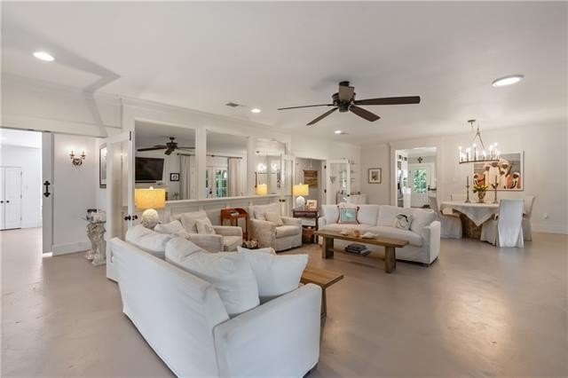 Bay Saint Louis, Mississippi, 39520, United States, 3 Bedrooms Bedrooms, ,3 BathroomsBathrooms,Residential,For Sale,1978012