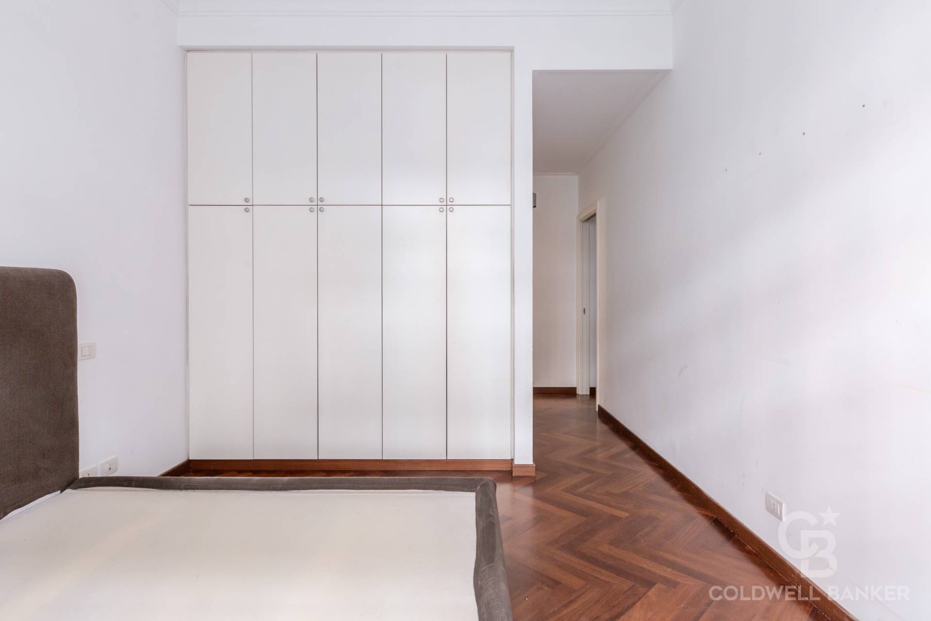 Roma, Roma, 00100, IT, 2 Bedrooms Bedrooms, ,2 BathroomsBathrooms,Residential,For Sale,1803956