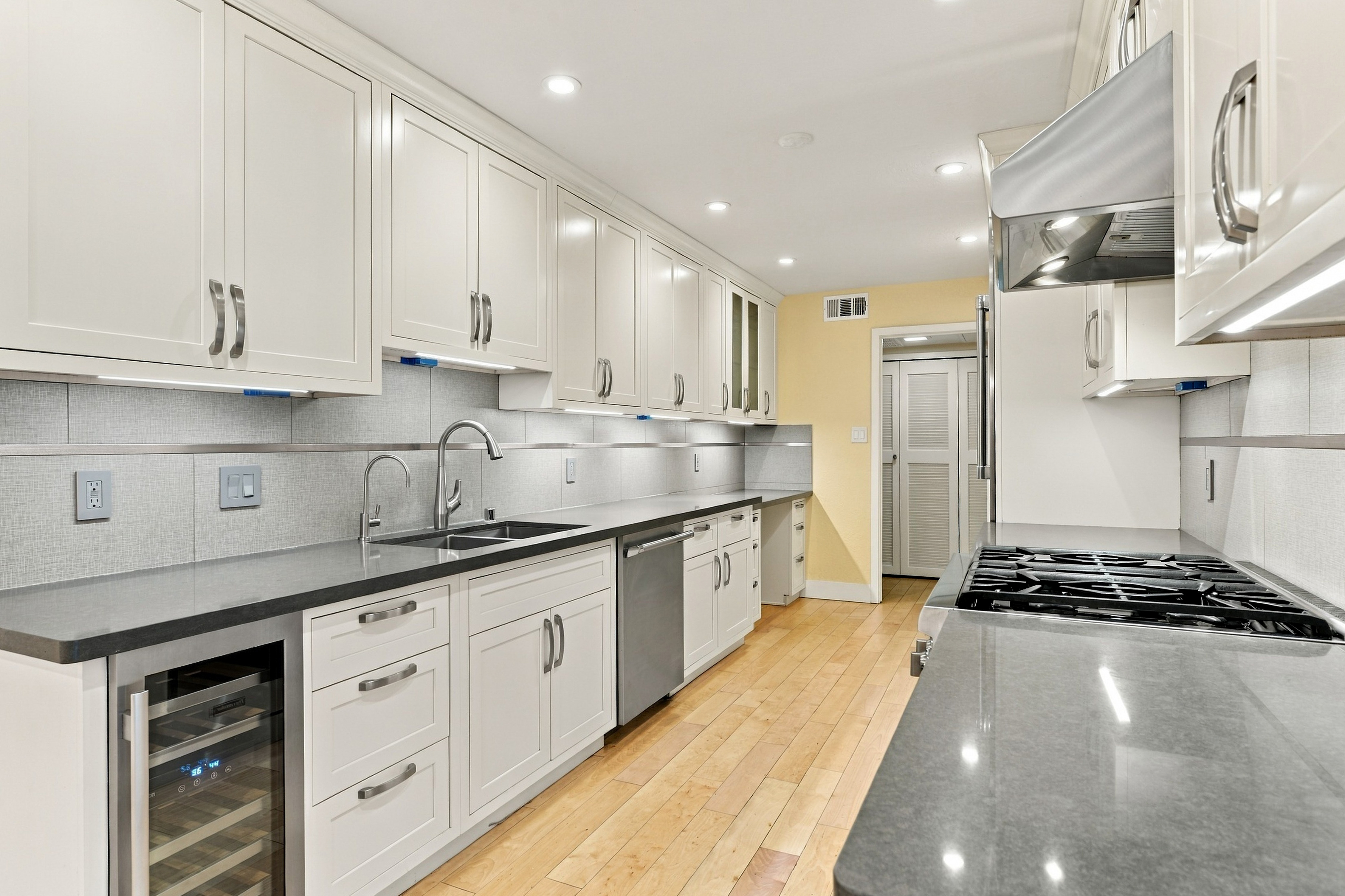  Remodeled Condo in the Heart of Downtown Los Altos - 物件實景