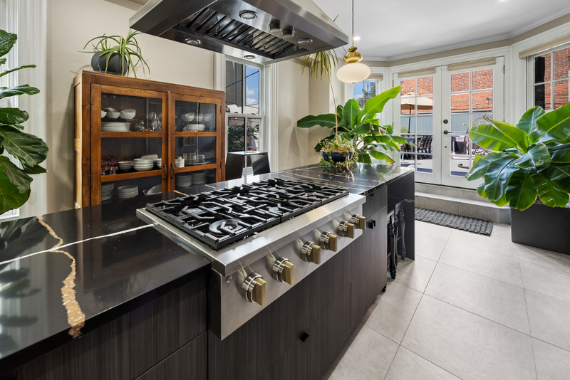 Philadelphia, Pennsylvania, 19130, United States, 5 Bedrooms Bedrooms, ,6 BathroomsBathrooms,Residential,For Sale,1977260