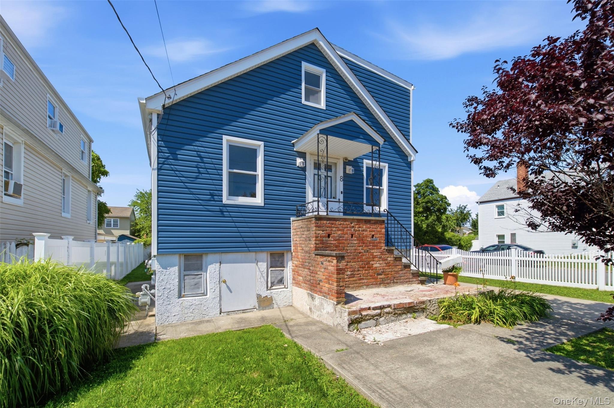 5th St, Bayville, NY 11709 #1