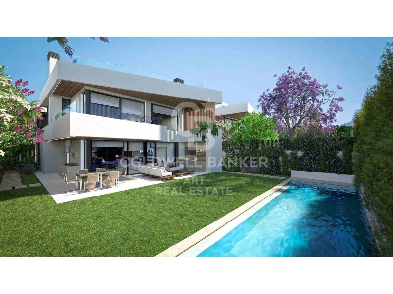 Marbella, Andalusia, ES, 4 Bedrooms Bedrooms, ,5 BathroomsBathrooms,Residential,For Sale,1770230