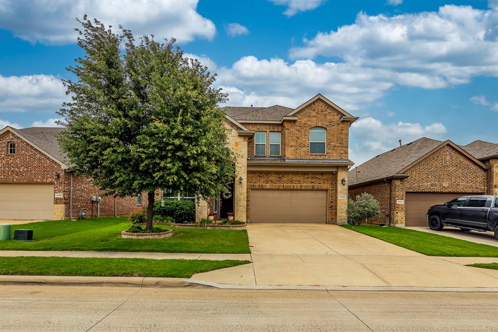 Fort Worth, Texas, 76244, United States, 4 Bedrooms Bedrooms, ,4 BathroomsBathrooms,Residential,For Sale,1860641