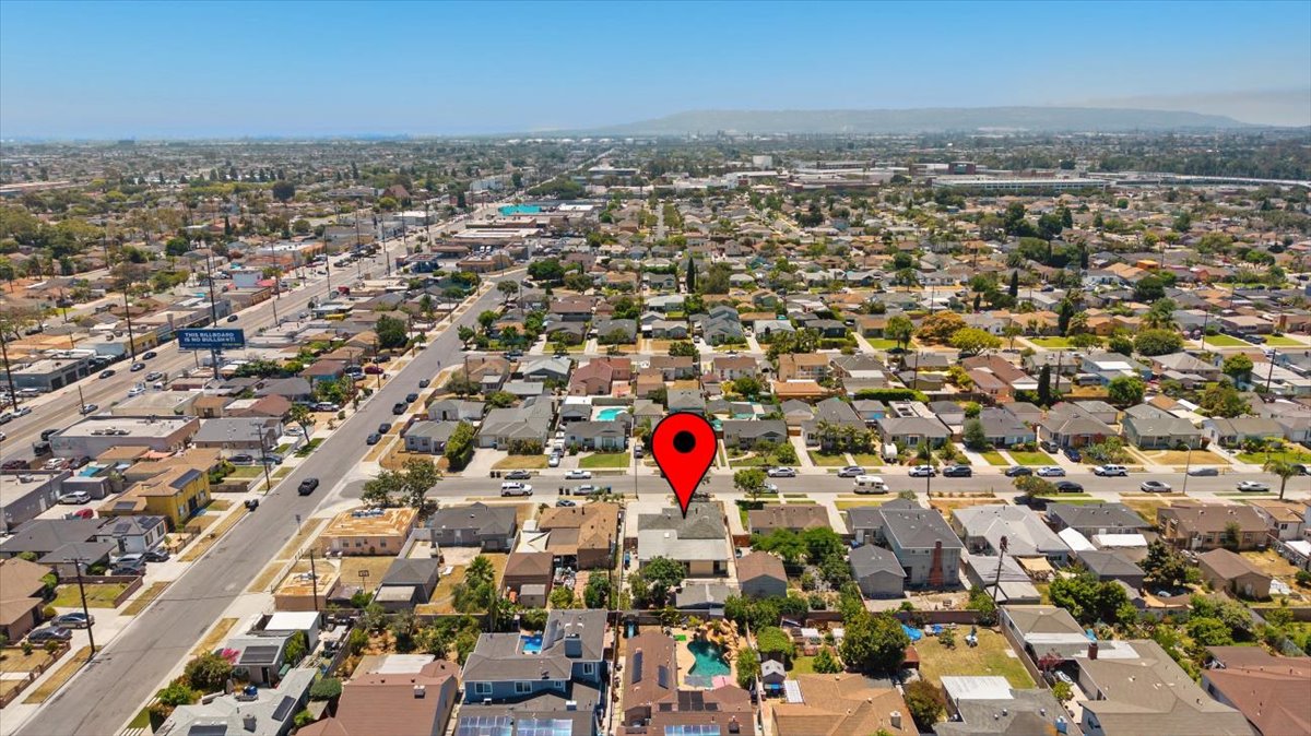 Gardena, California, 90249, United States, 3 Bedrooms Bedrooms, ,3 BathroomsBathrooms,Residential,For Sale,1937930