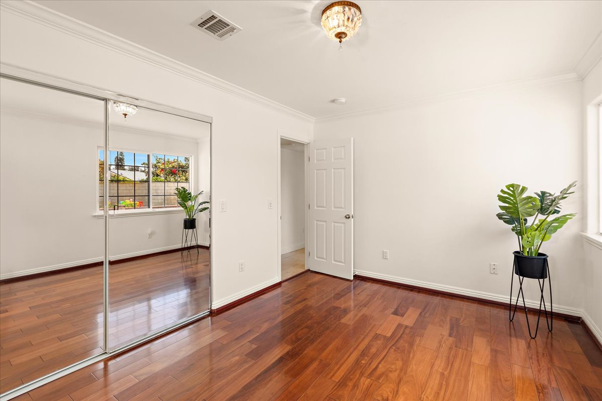 Cerritos, California, 90703, United States, 6 Bedrooms Bedrooms, ,5 BathroomsBathrooms,Residential,For Sale,2048783