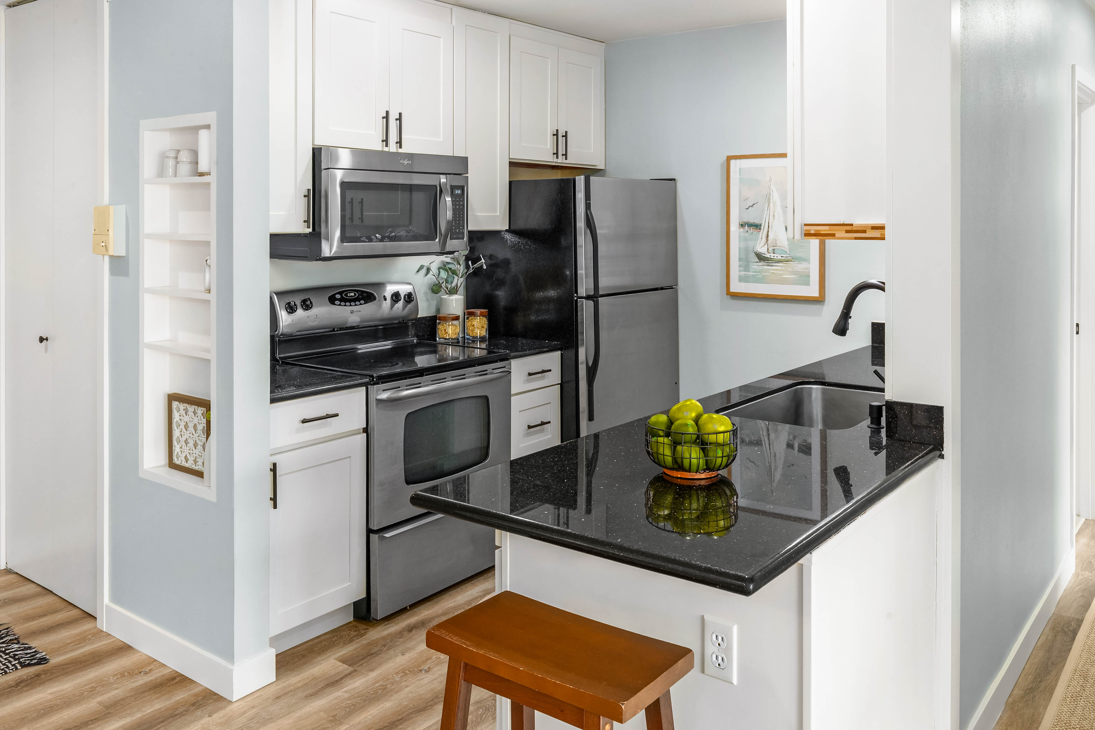  6401 Lake Washington Blvd NE Unit #307, Kirkland, WA 98033 - 物件實景