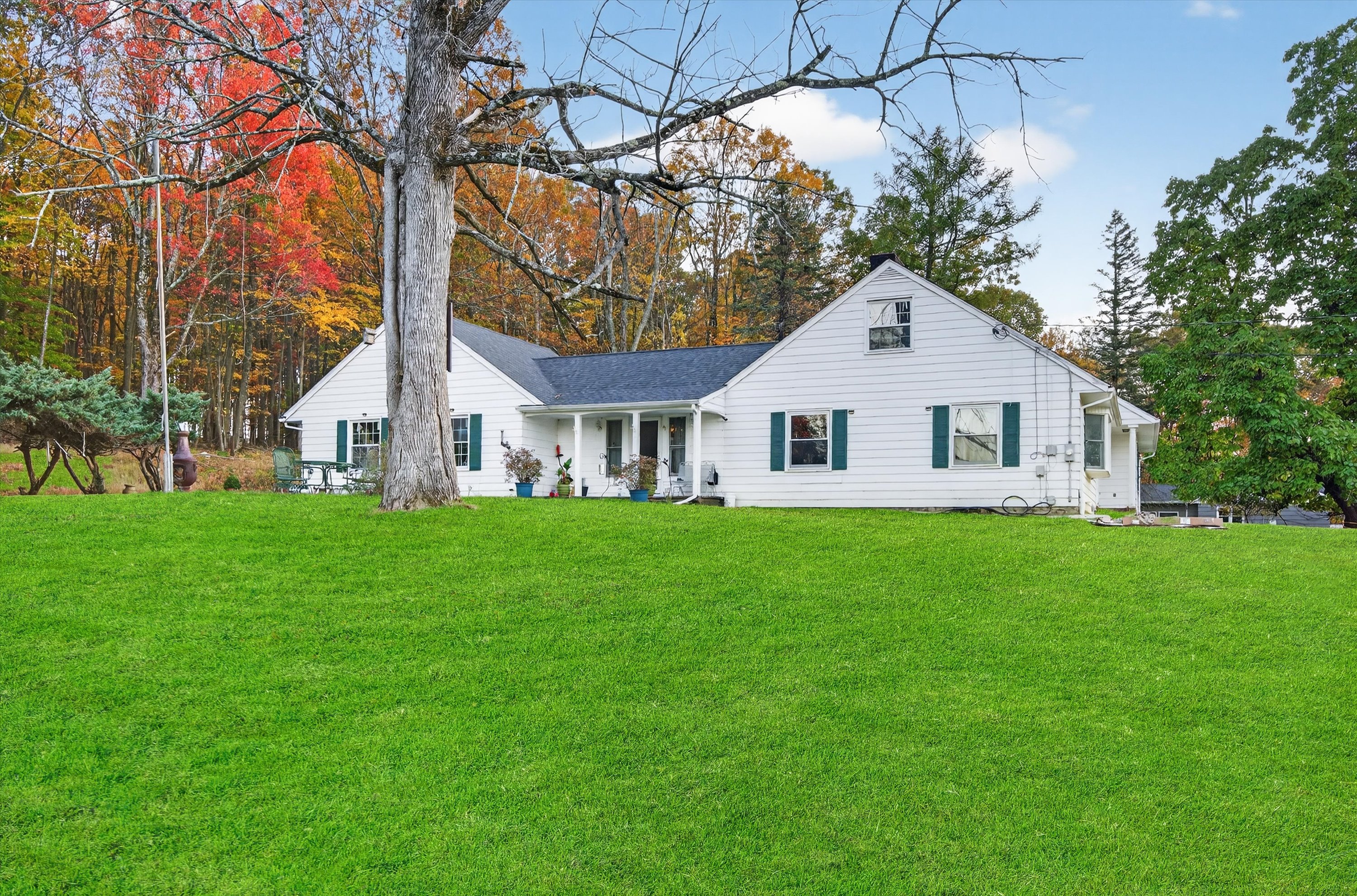 Monroe, New York, 10950, United States, 5 Bedrooms Bedrooms, ,4 BathroomsBathrooms,Residential,For Sale,2000066