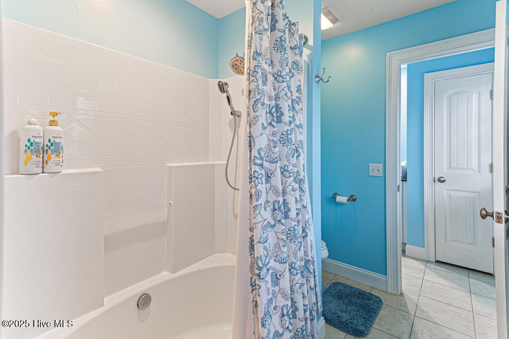 West End, North Carolina, 27376, United States, 4 Bedrooms Bedrooms, ,4 BathroomsBathrooms,Residential,For Sale,1877359
