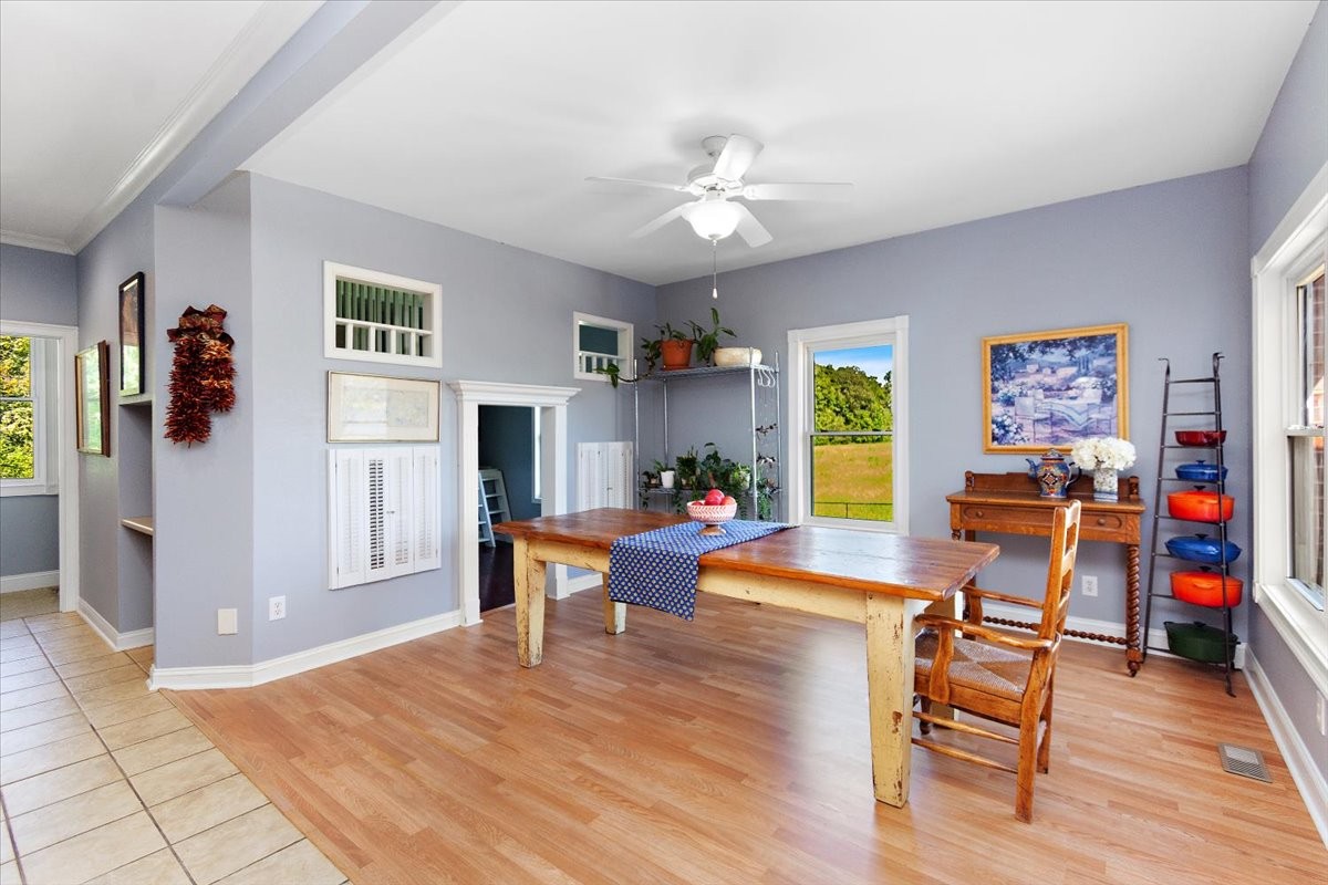 Leoma, Tennessee, 38468, United States, 3 Bedrooms Bedrooms, ,3 BathroomsBathrooms,Residential,For Sale,1938715