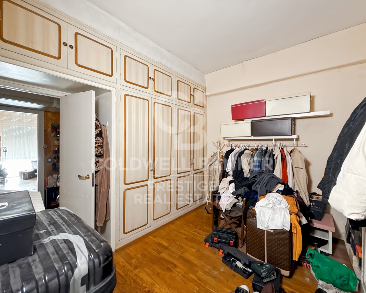 Barcelona, Catalonia, ES, 4 Bedrooms Bedrooms, ,3 BathroomsBathrooms,Residential,For Sale,1793371