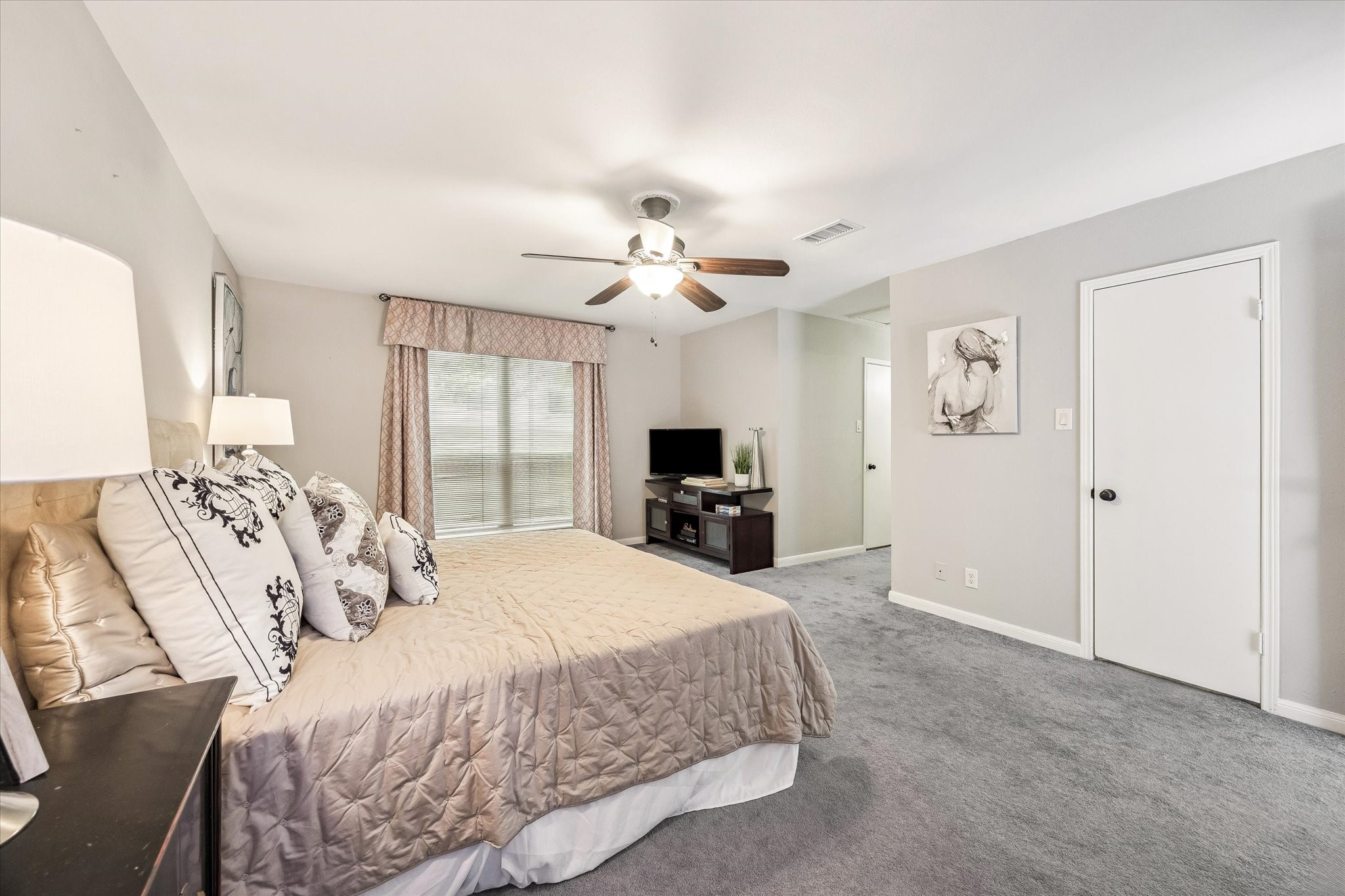  7483 Brompton Street - 物件實景